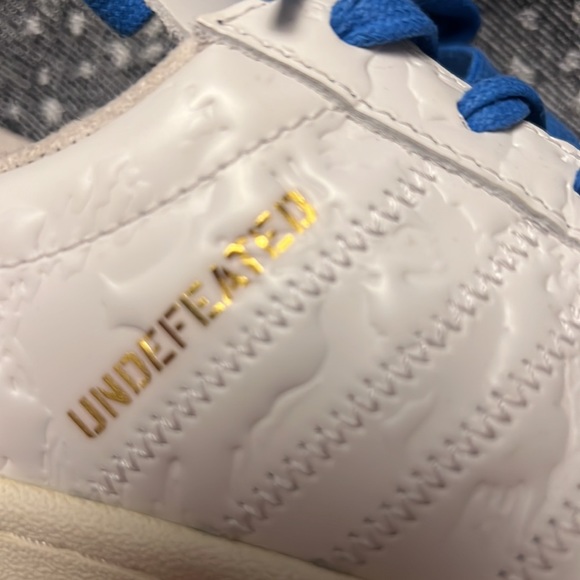 Like new worn twice ColettexUndefeatedxCampus S.E ‘white blue’ Sz 10 No Box - Picture 5 of 11